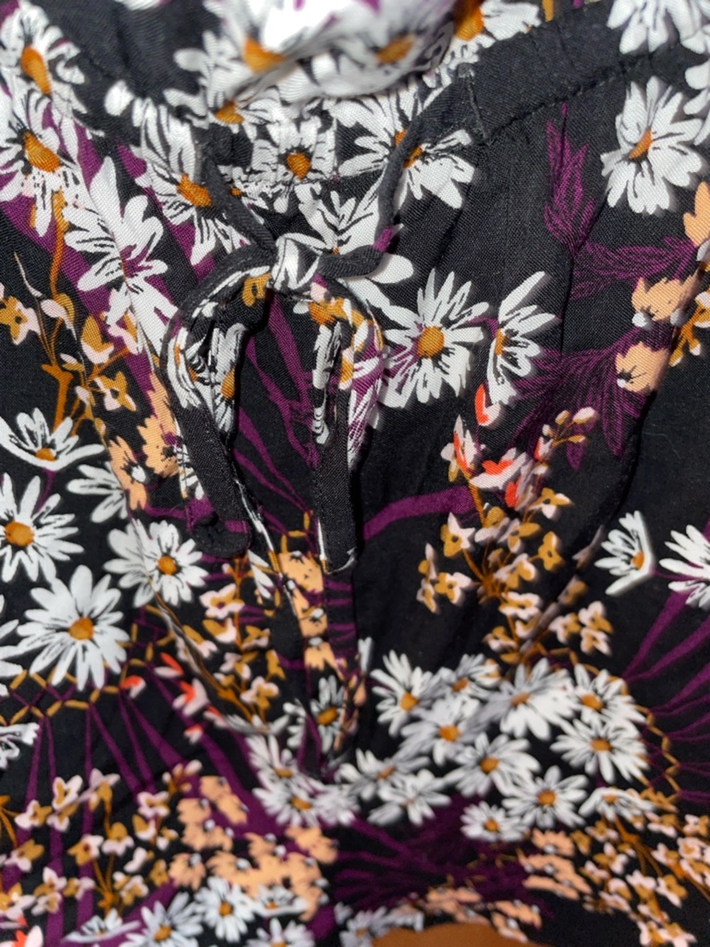 Express Black Floral Romper ๐ค๐๐ - Picture 6 of 11